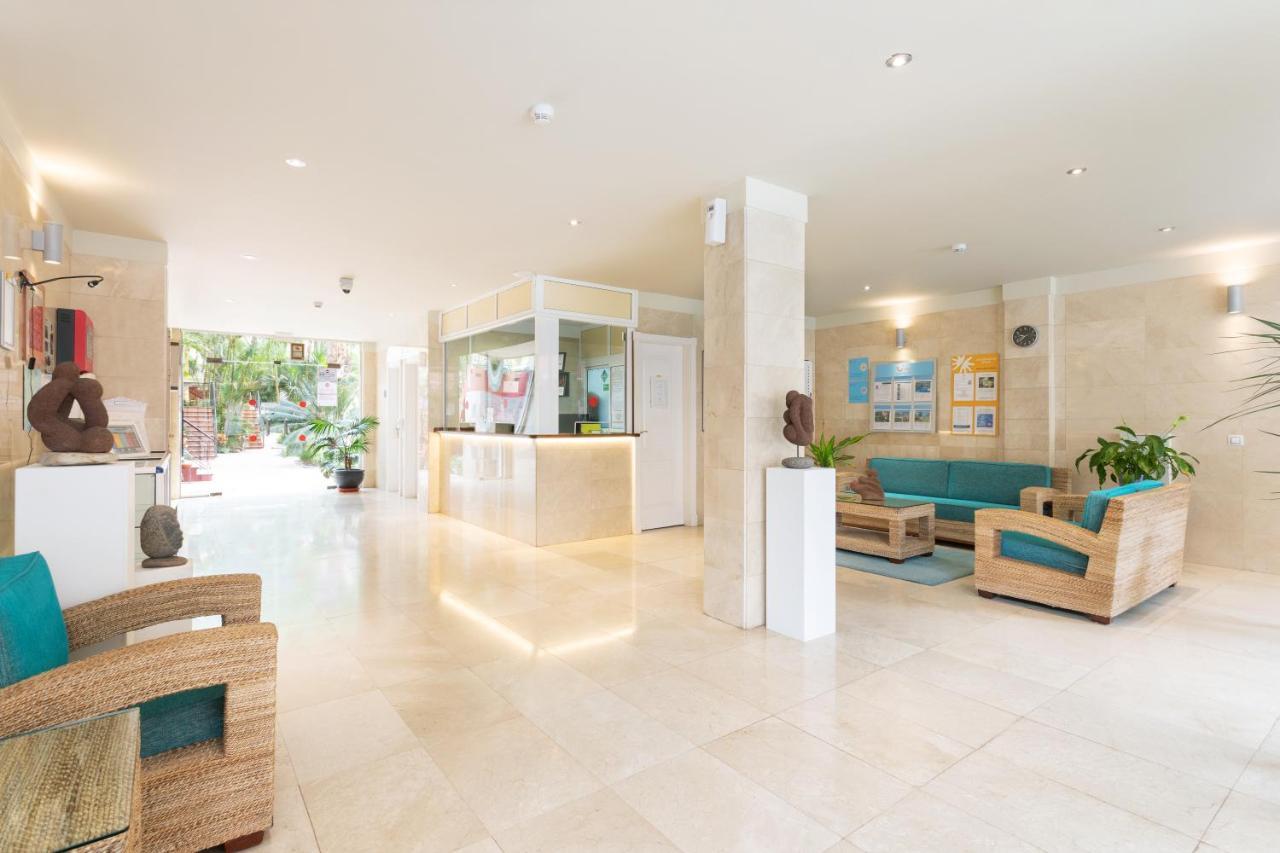 Residencial El Llano Apartment *